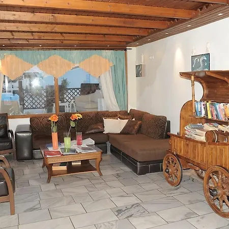 Mar Hotel Períssa