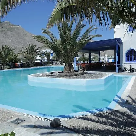 Mar 2* Perissa (Santorini)